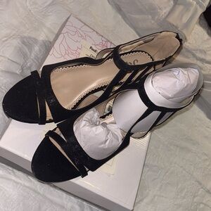 Journee collection - Sienna size 10